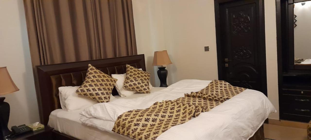 Cloud Way Hotel Naran Ngoại thất bức ảnh